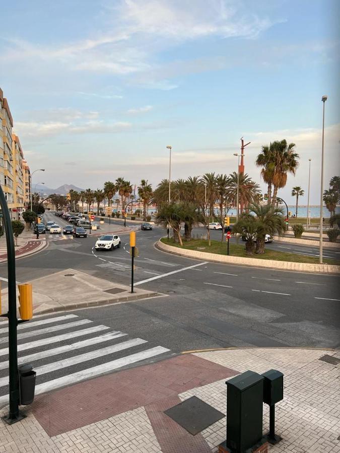 Crisana Beach Malaga Ngoại thất bức ảnh