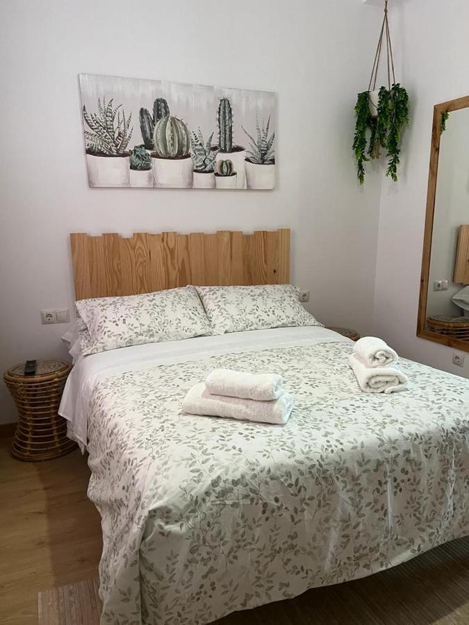 Crisana Beach Malaga Ngoại thất bức ảnh